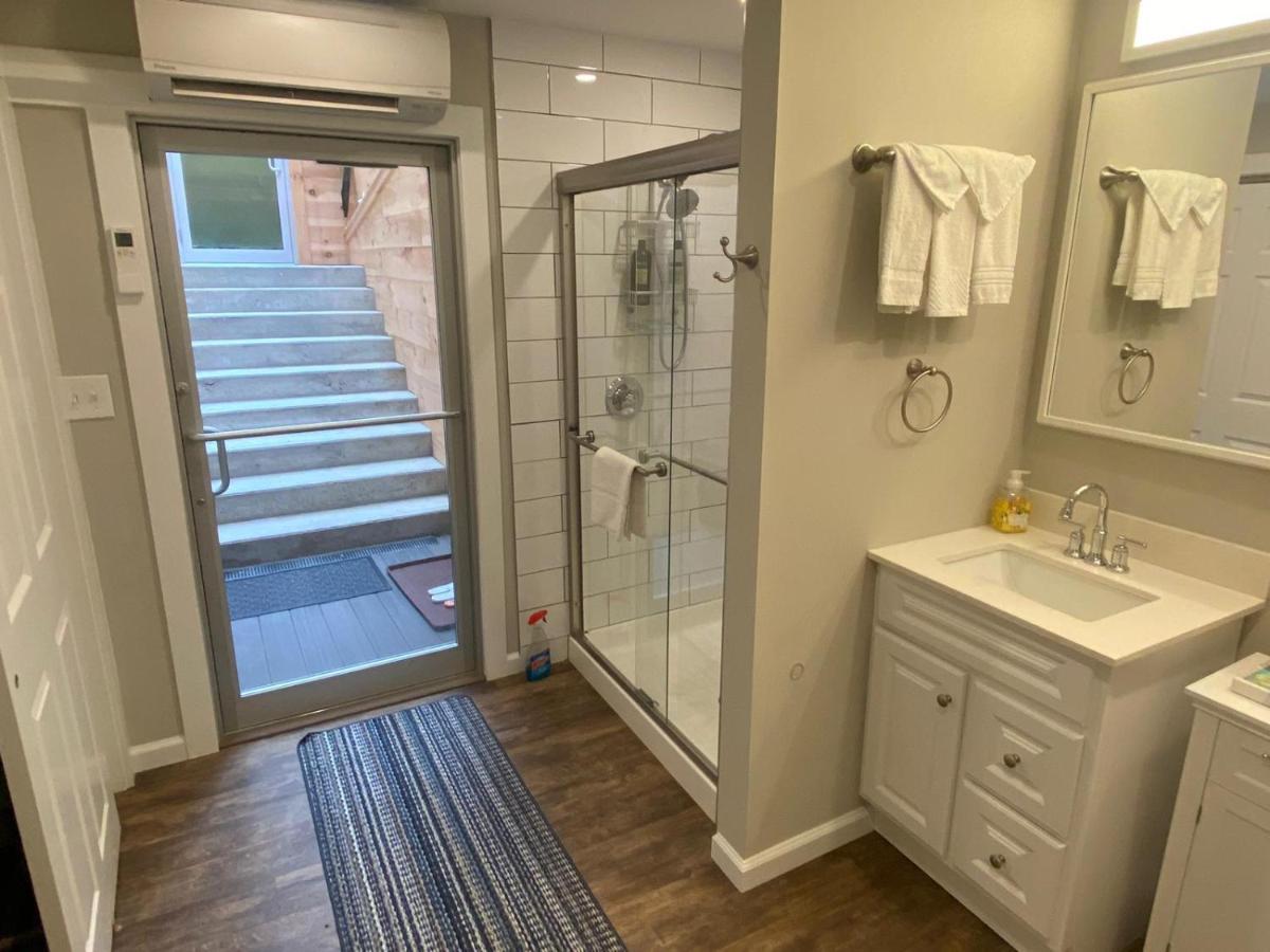Вилла Vermont Mirror House Guilford Экстерьер фото